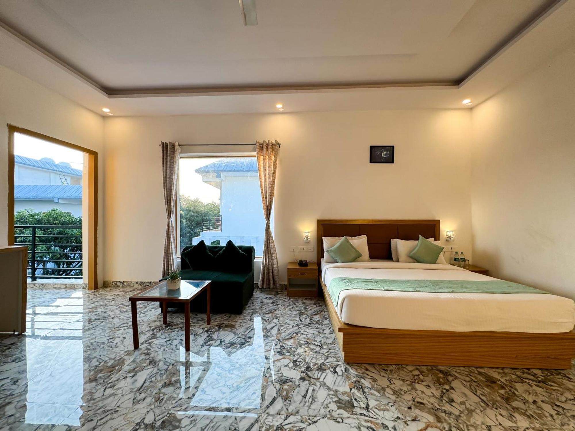 The White Oak Corbett Spa & Resort Rāmnagar Exterior foto