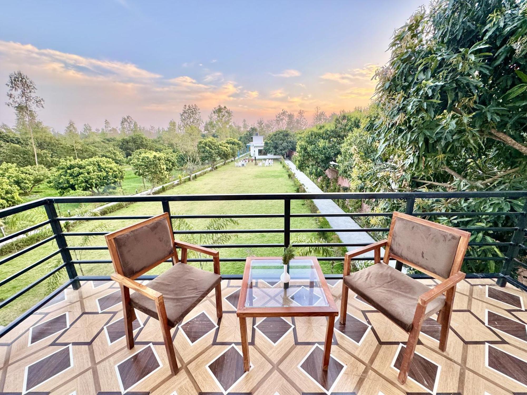 The White Oak Corbett Spa & Resort Rāmnagar Exterior foto